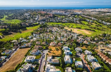 Marbella Nueva Andalucía. Parcelas con proyecto en venta.