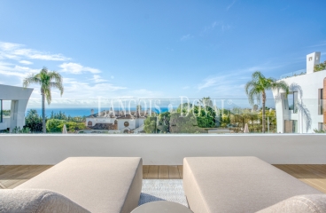 Marbella. Reserva Sierra Blanca. Venta Exclusivo Dúplex con vistas al mar