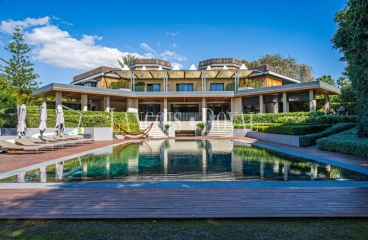 Marbella. Guadalmina. Villa exclusiva en venta. Golf. Parcela de 3106m2