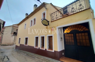  Cuenca. Venta Alojamiento rural y restaurante. Alcarria conquense. Caracenilla.