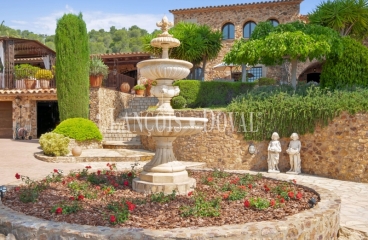 Baix Empordà. Una exclusiva masia en venta en la Costa Brava