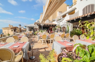 Calvià. Restaurante en venta totalmente equipado. Peguera. Mallorca