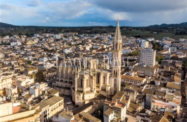 Manacor. Edificio para rehabilitar en el centro urbano. Mallorca