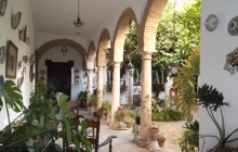 Córdoba. Casa Catalogada en venta.