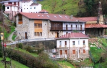 Casa rural en venta. Antigua rectoria. San Martino. Pola de Lena. Asturias