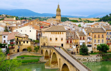 Puente La Reina. Navarra. Casa palacio en venta a rehabilitar ideal hostelería. Camino de Santiago