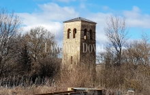 Castilla León. Torre campanario de antigua iglesia en venta.