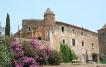 L ´Escala. Alt Empordà. Costa Brava. Masía y finca en venta. Ideal uso turístico.