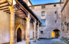 Monasterio en venta con proyecto hotelero. Huesca. 